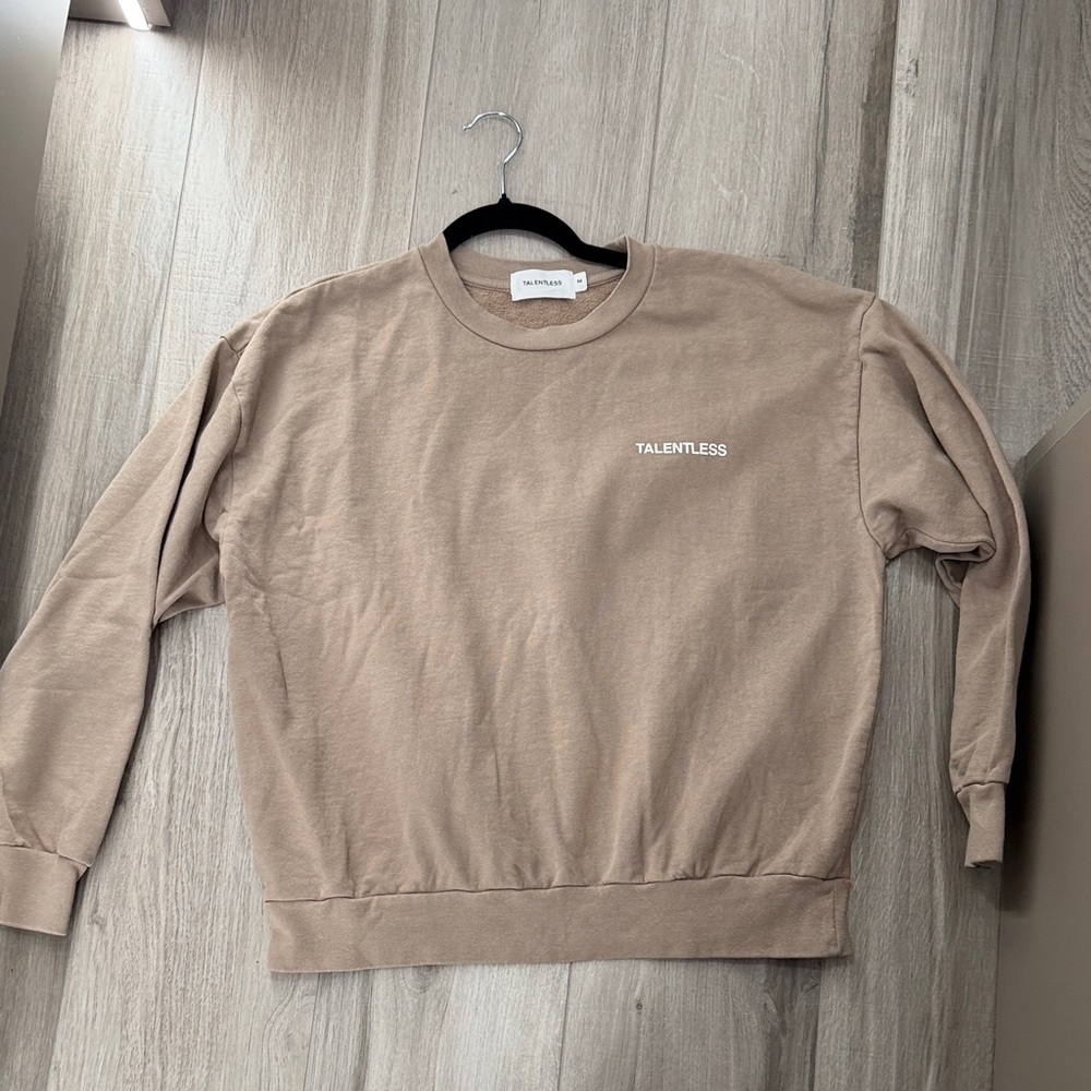 Women’s talentless crewneck sweatshirt beige size medium